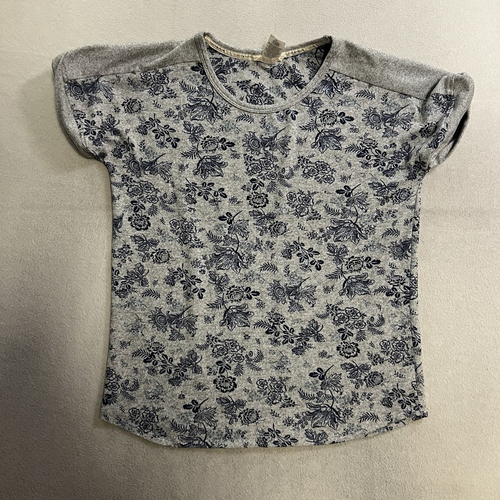 Lucky Brand Boho Floral Tee Medium Gray Soft Knit College Casual Everyday Wear